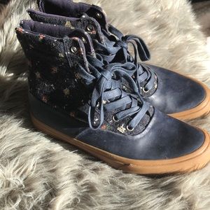 High top floral vans